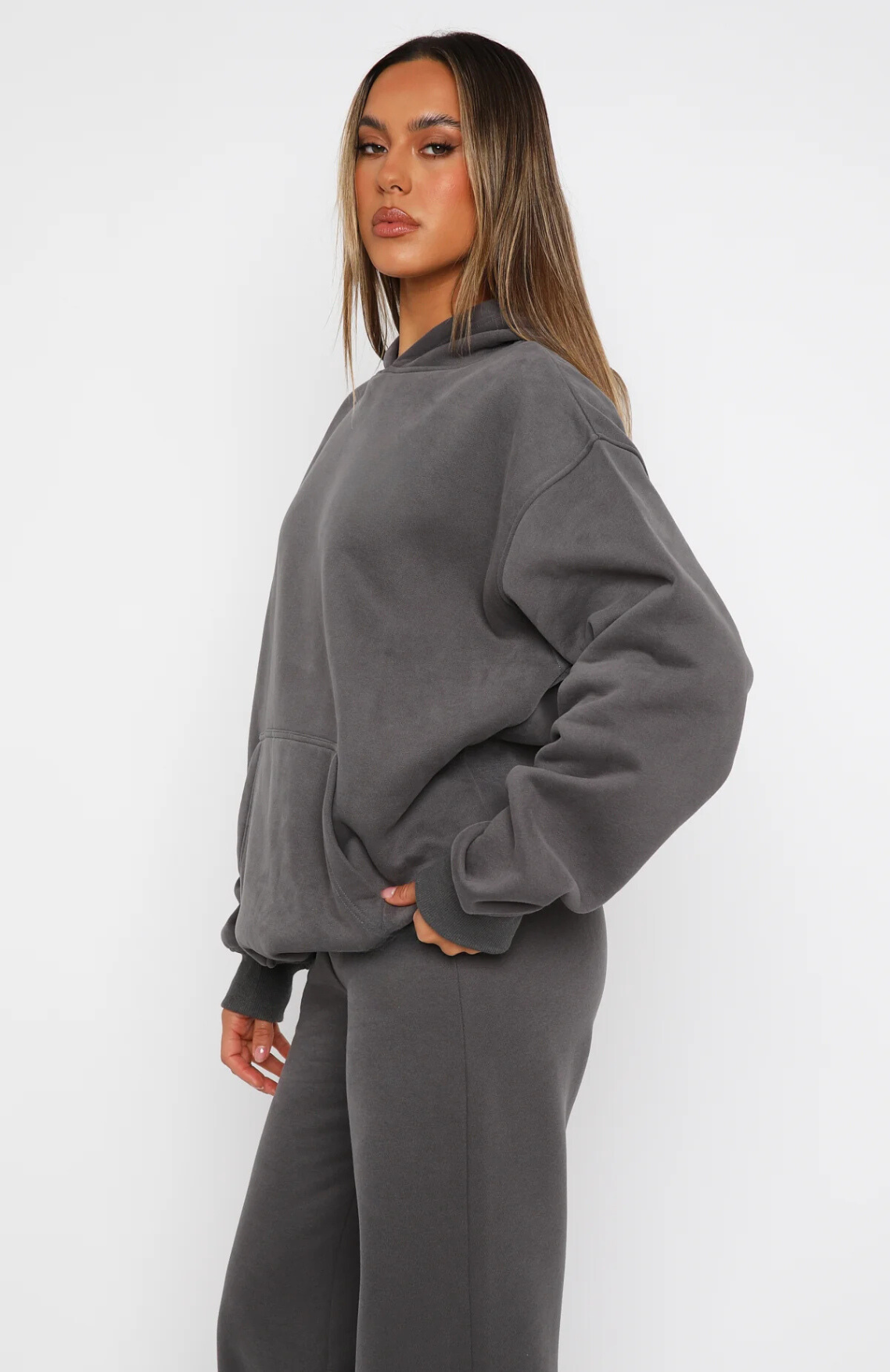 Oversize Hoodie + Wide Leg Sweatpants  - Volcanic