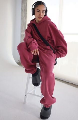 Minimalist Oversize Sweatsuit - Berry